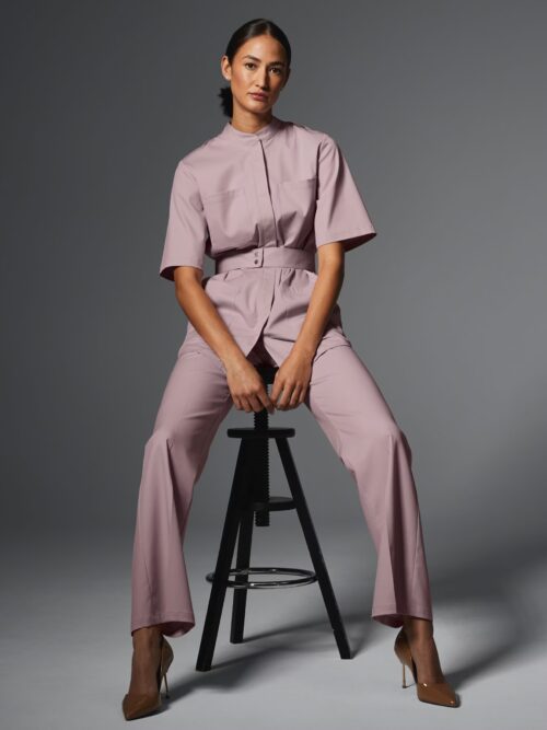 Nový model - Nevšedné dámske nohavice THIVA ku tunike SYDNEY Lyocell (TENCEL™) Nový model - Nevšedné dámske nohavice THIVA ku tunike SYDNEY Lyocell (TENCEL™)